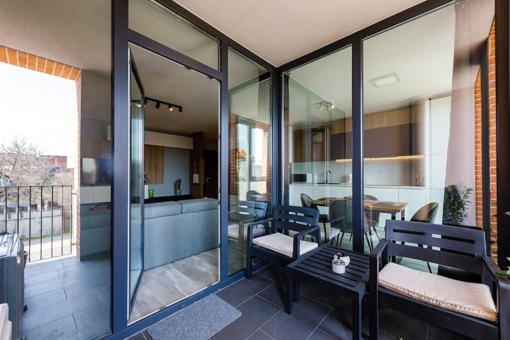 Luxury Apt. Near River & Parking Timisoara Exterior photo